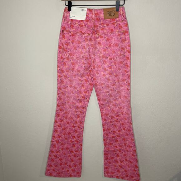NEW BDG Urban Outfitters High-Rise Flare Denim in Pink/Rose Floral NWT - Size 24 - Picture 5 of 10